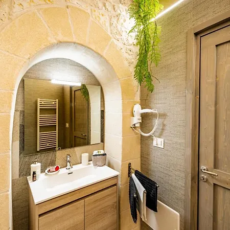 Il Piccolo Borgo Сантерамо-ин-Колле