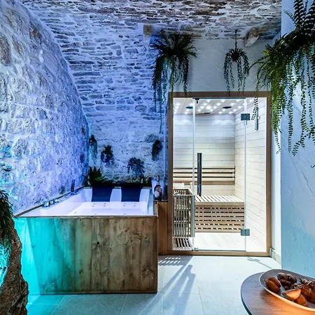 Il Piccolo Borgo - Superior Bed & Breakfast *