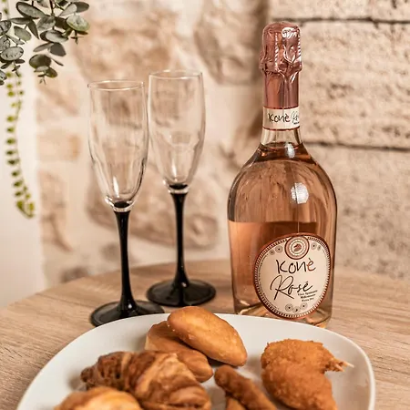 Il Piccolo Borgo Сантерамо-ин-Колле