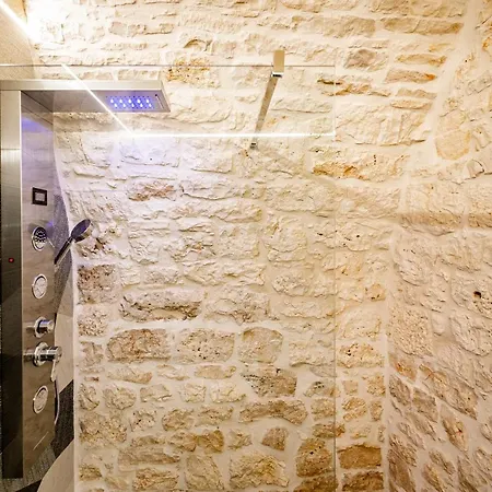 Il Piccolo Borgo Santeramo in Colle