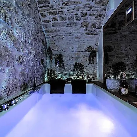 Il Piccolo Borgo Santeramo in Colle