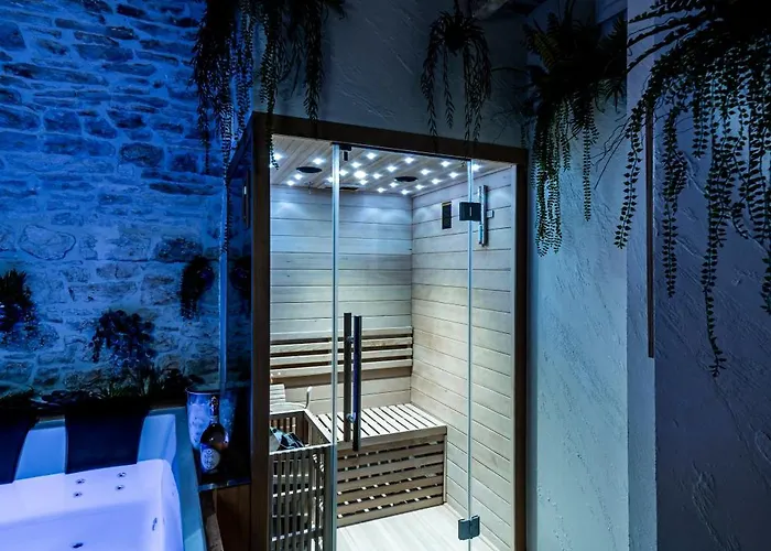 فندق مبيت وإفطار Il Piccolo Borgo سانتيرامو إن كولي